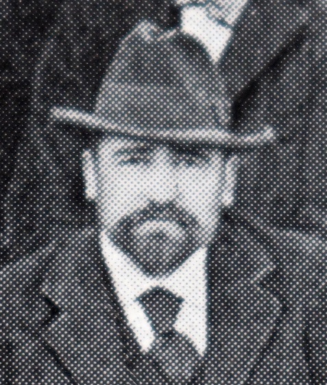 ملف:Edvard Bay.jpg
