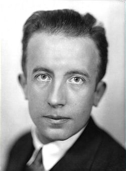 Éluard circa 1930