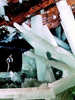 Caveofcrystals.jpg