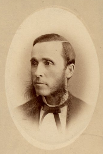 ملف:Pierre Bachand.png