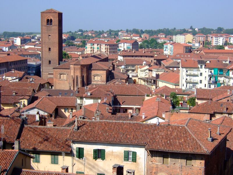 ملف:CentroChieri.jpg