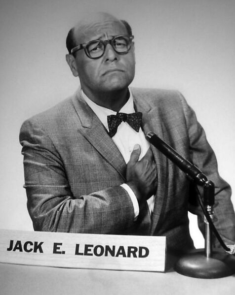 ملف:Jack e leonard 1959.JPG