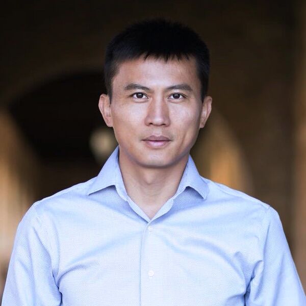ملف:Prof. Yi Cui.jpg