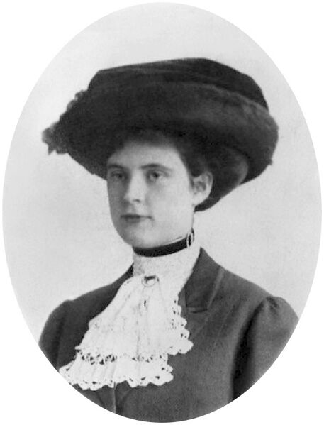 ملف:Lucy Mercer.jpg