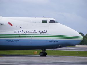 Man 4 5 09 (5634971125).jpg