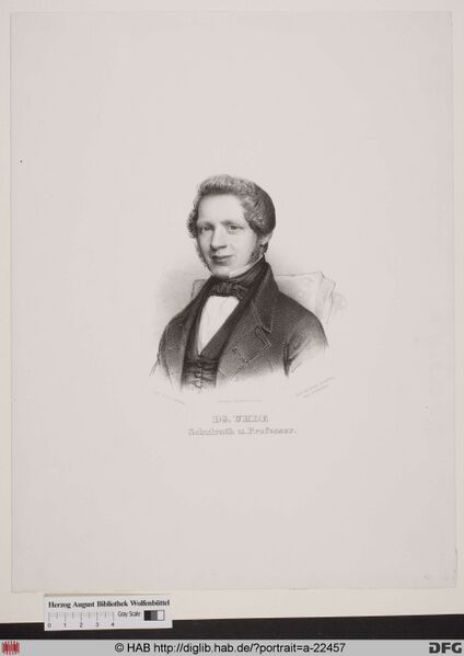 ملف:August Uhde 01.jpg