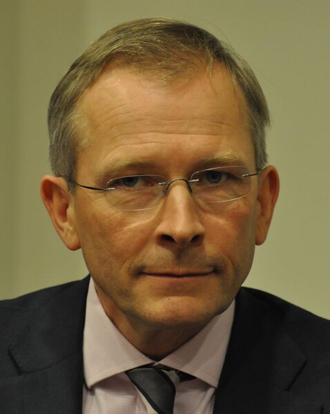 ملف:Risto E. J. Penttilä.jpg