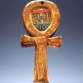 Ankh-Mirror-TutanchamunTomb.JPG