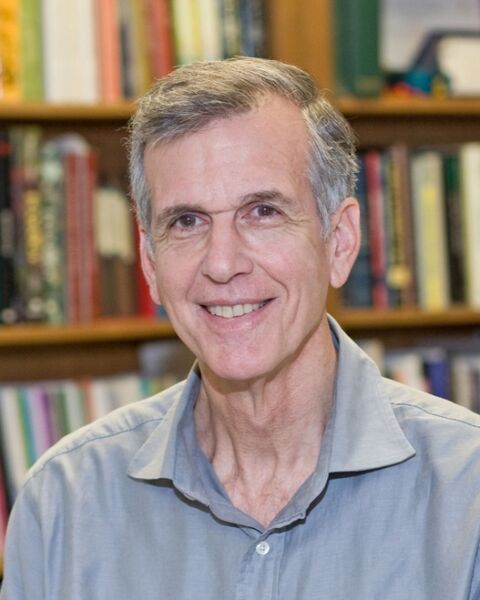 ملف:Robert Eric Ricklefs.jpg