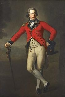 Portrait d'homme en pied. Il porte une veste rouge