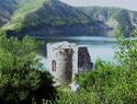 Medieval church ruins on Shurdhah Island.jpg