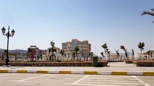 الطارف