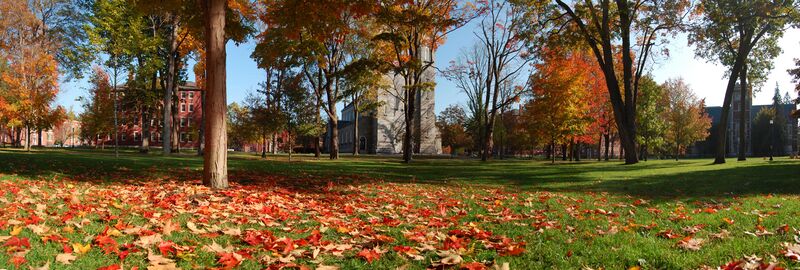 ملف:Bowdoin College Quad.jpg