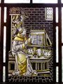 طاقة صغيرة من صنع ج. اوين بوناويت في جامعة يل، ح.1930، تبين زجاج مدهون بطريقة grisaille ومـُطعـَّم بدهان فضي.