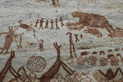 لوحات جدارية صخرية عمرها حوالي ١٢٥٠٠4.png