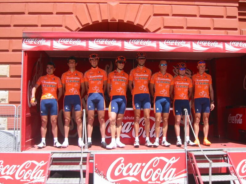 ملف:Euskaltel-Euskadi 2005.jpg