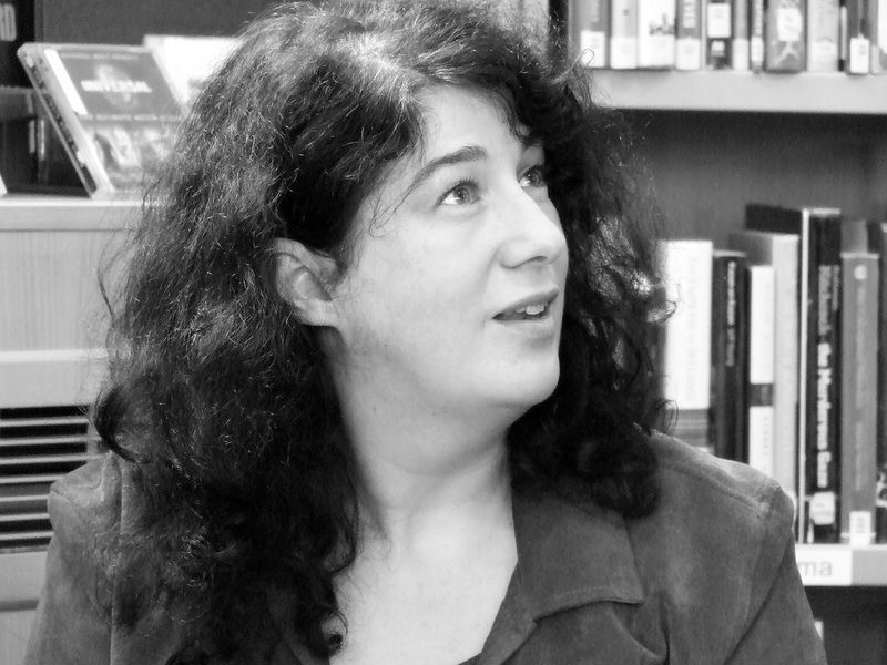ملف:Joanne Harris.jpg