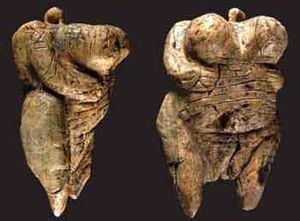 Venus-of-Schelklingen.jpg