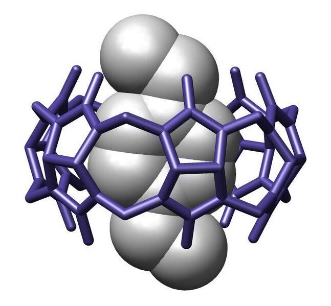 ملف:Cucurbit-6-uril ActaCrystallB-Stru 1984 382.jpg