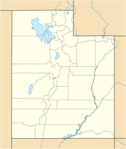Utah Lake is located in Utah