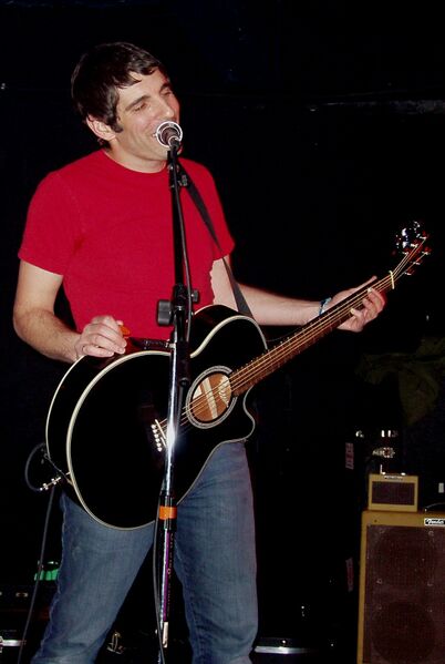ملف:Jonah Matranga early 2006.jpg