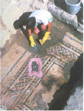 2004 - أعمال الترميم