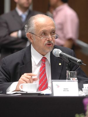 Mario J Molina.jpg