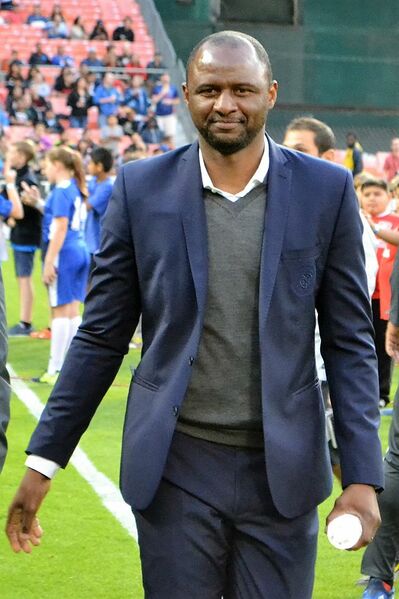 ملف:PatrickVieira H.jpg