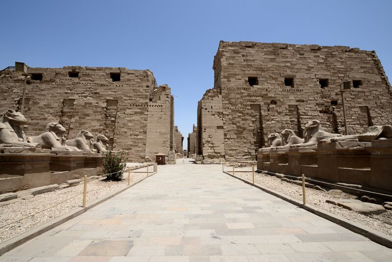 ملف:Karnak temple complex 12.jpg