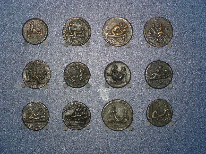 ملف:BLW Saucy Roman Tokens!.jpg