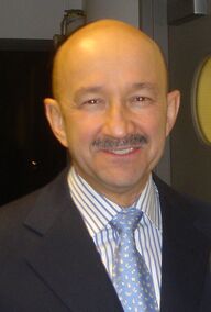 كارلوس ساليناس دى گورتاري (1988–1994) 3 أبريل 1948 (العمر 77 سنة)