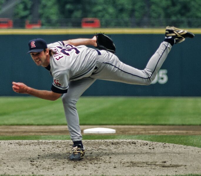 ملف:Chuck Finley 1996.jpg