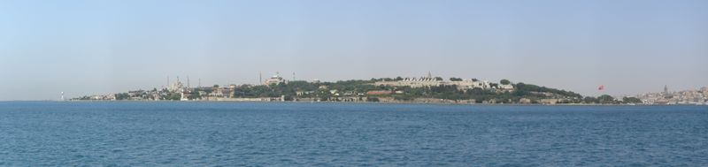 ملف:Bosphorus Istanbul 2007.jpg