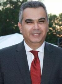 السفير معتز زهران