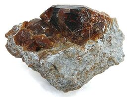 Chondrodite-225224.jpg