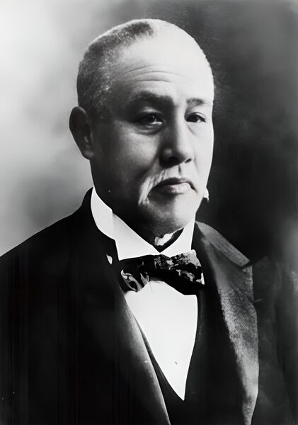 ملف:Tsuna Takeuchi.jpg