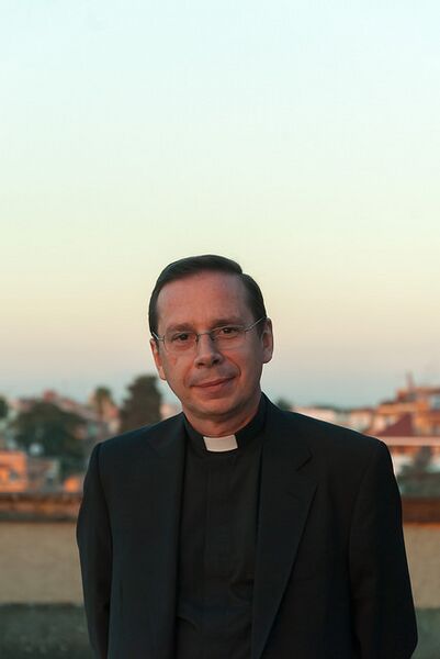ملف:Mfazio.jpg