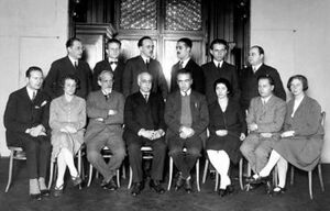 Staff of the Vienna Ambulatorium.JPG