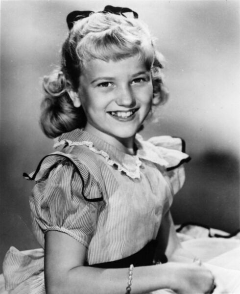 ملف:Gayla Peevey 1953.jpg