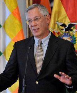 Eduardo Rodríguez (2005–2006) 2 مارس 1956 (العمر 69 سنة)