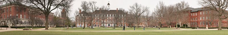 ملف:UIUC Main Quad.jpg