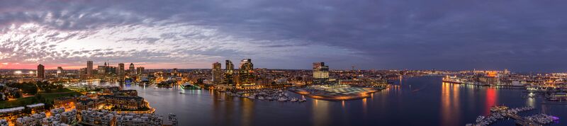 ملف:Baltimore-sunset-pano.jpg